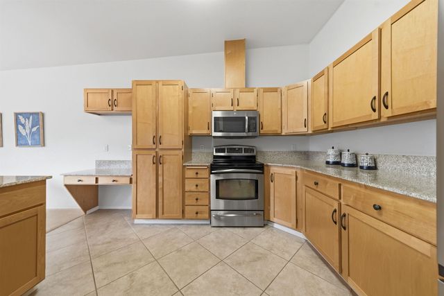 930 S COWLEY St, Spokane, WA 99202