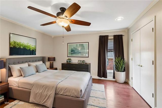 5929 N Mersington Avenue, Gladstone, MO 64119