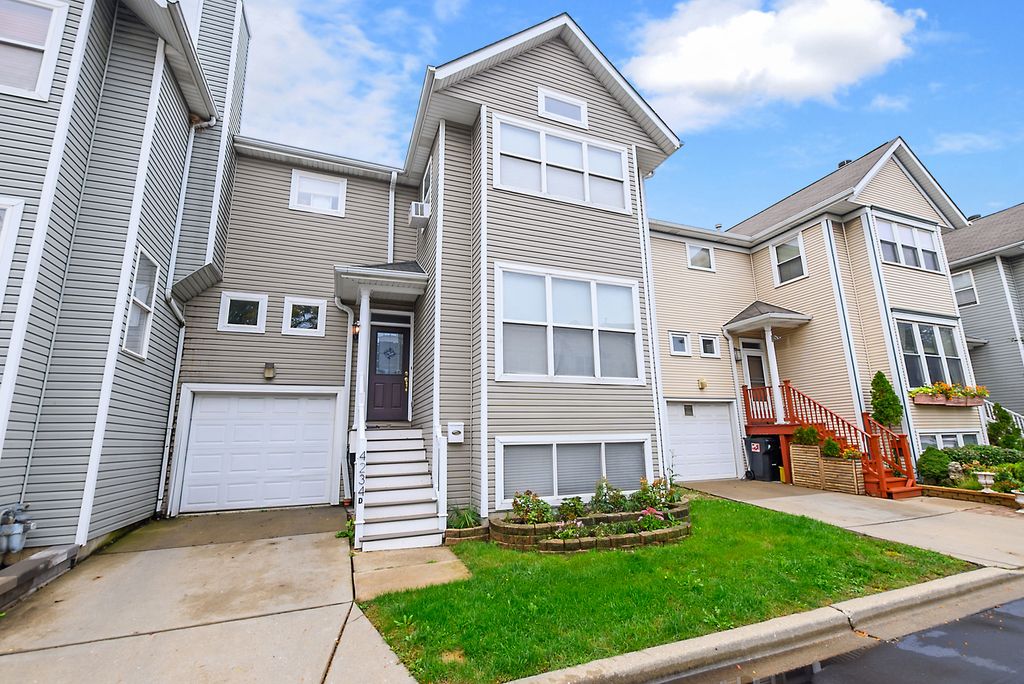 4234 N Kolmar Avenue D, Chicago, IL 60641 — exterior