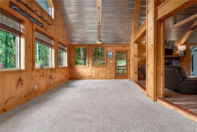 113 Lucerne Place, Sautee Nacoochee, GA 30571