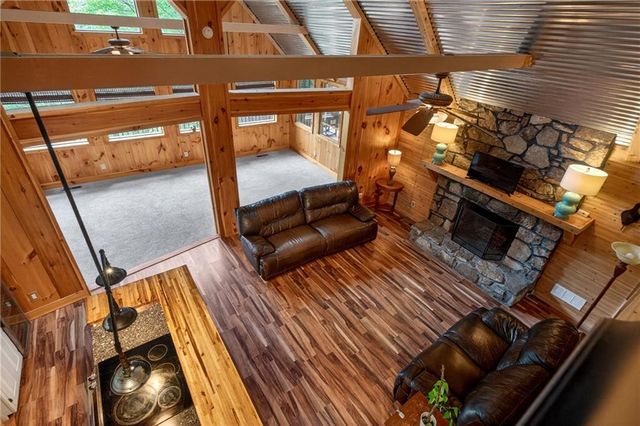 113 Lucerne Place, Sautee Nacoochee, GA 30571