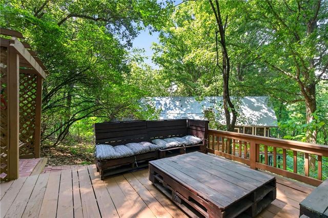 113 Lucerne Place, Sautee Nacoochee, GA 30571