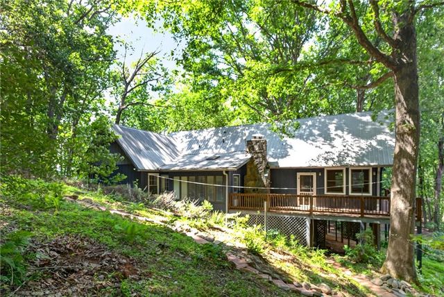 113 Lucerne Place, Sautee Nacoochee, GA 30571