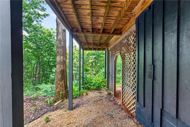 113 Lucerne Place, Sautee Nacoochee, GA 30571