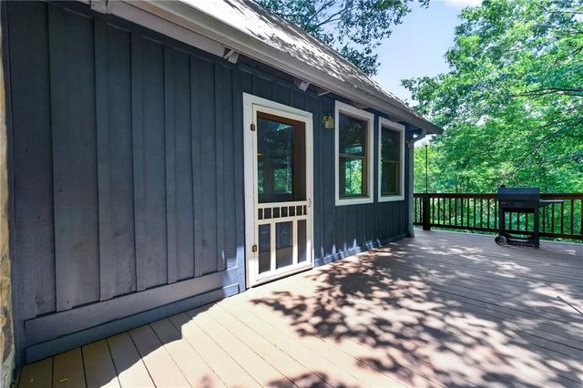 113 Lucerne Place, Sautee Nacoochee, GA 30571