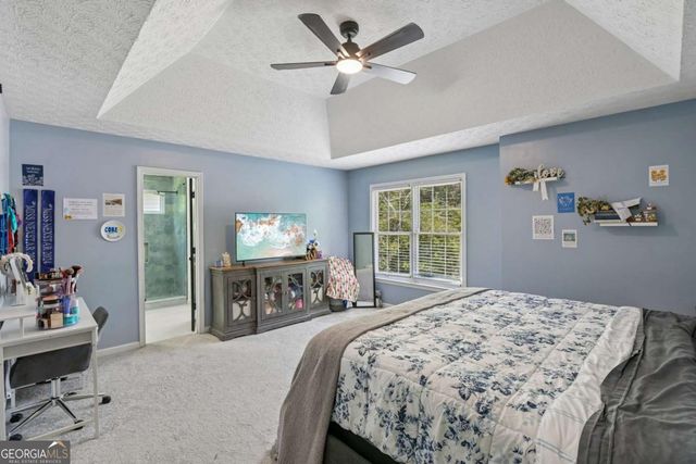 421 Middle Valley Lane, Woodstock, GA 30189