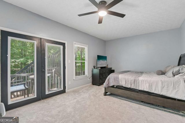 421 Middle Valley Lane, Woodstock, GA 30189