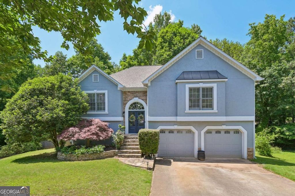 421 Middle Valley Lane, Woodstock, GA 30189