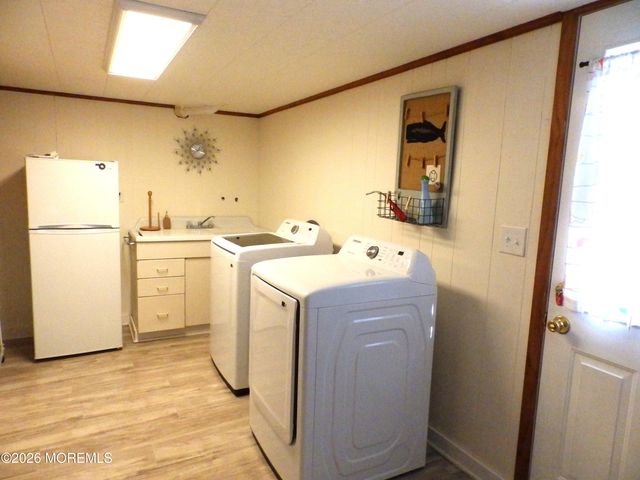 543 Hollywood Avenue, Toms River, NJ 08753