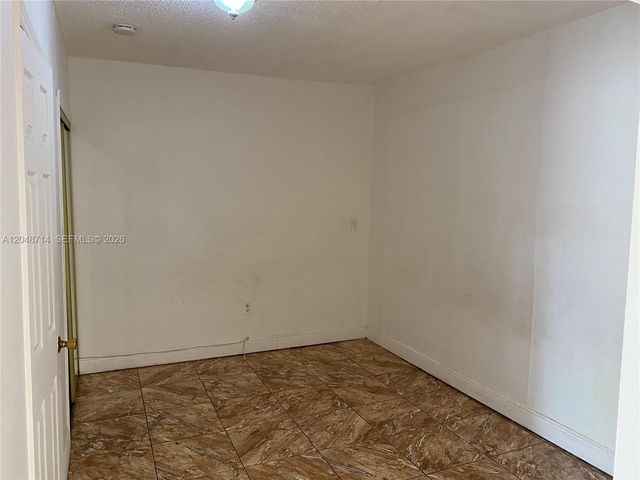 2460 NW 15th Street 4, Miami, FL 33125