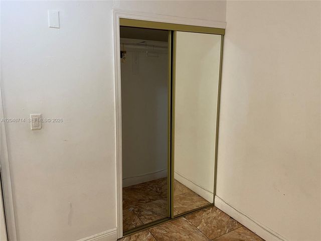 2460 NW 15th Street 4, Miami, FL 33125