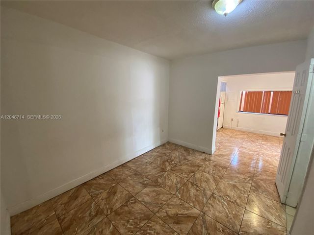 2460 NW 15th Street 4, Miami, FL 33125