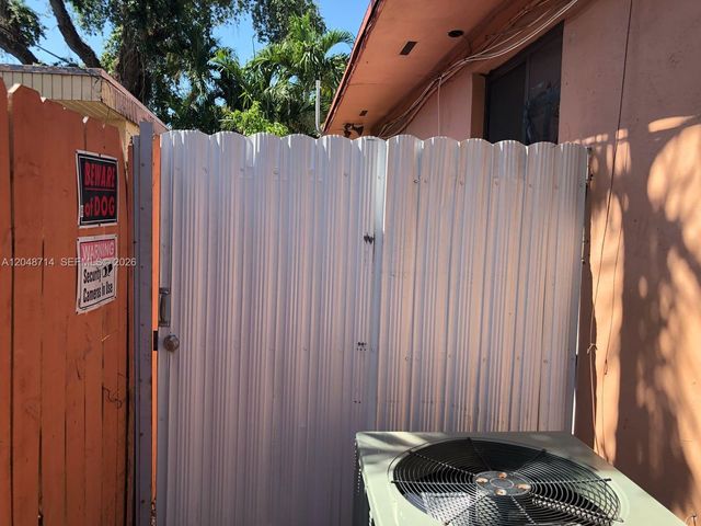 2460 NW 15th Street 4, Miami, FL 33125