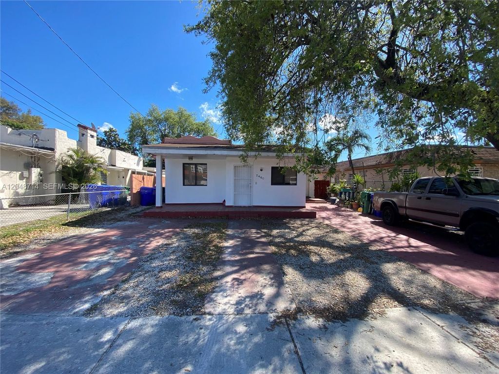 2460 NW 15th Street 4, Miami, FL 33125
