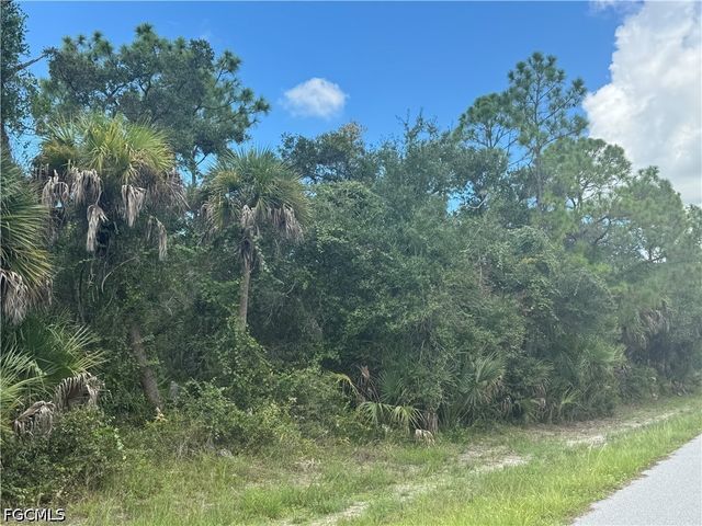 1271 Beach ST, Port Charlotte, FL 33953