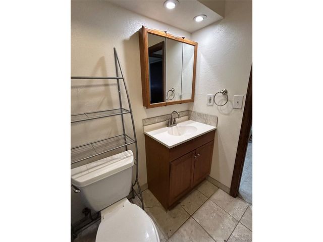 8005 W Ontario Pl, Littleton, CO 80128