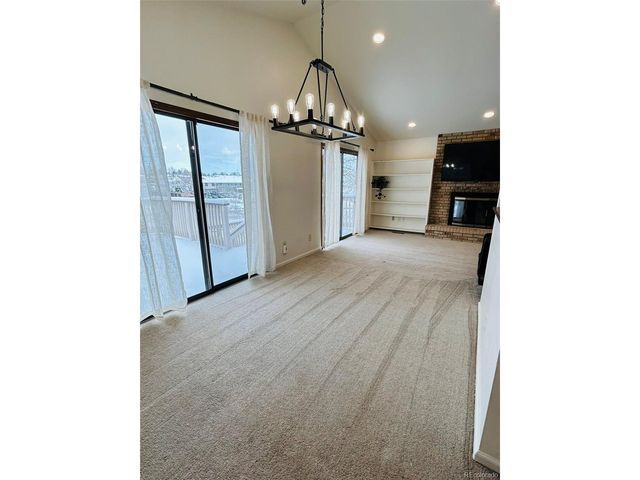 8005 W Ontario Pl, Littleton, CO 80128