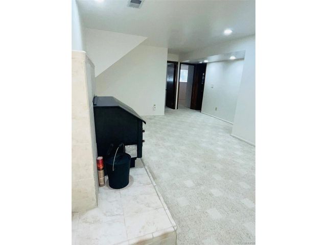 8005 W Ontario Pl, Littleton, CO 80128