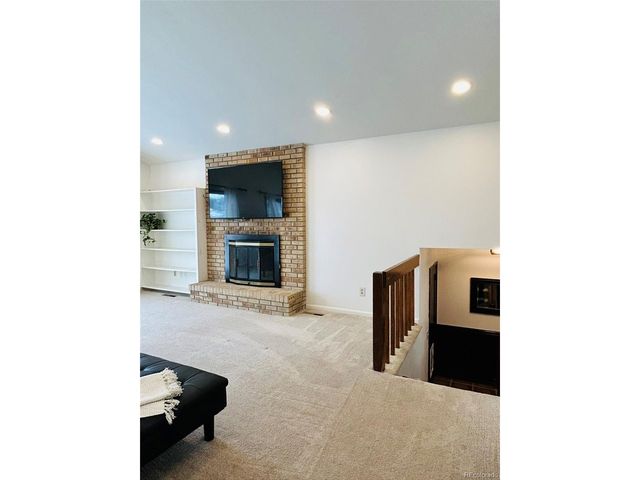 8005 W Ontario Pl, Littleton, CO 80128