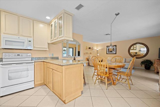 1419 Riverside Circle, Wellington, FL 33414