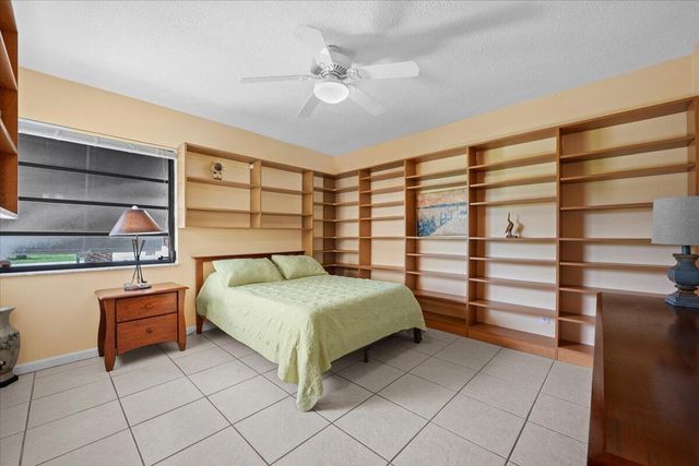 1419 Riverside Circle, Wellington, FL 33414