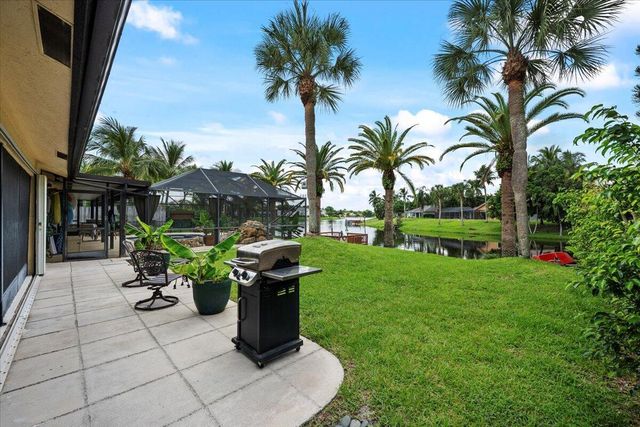 1419 Riverside Circle, Wellington, FL 33414