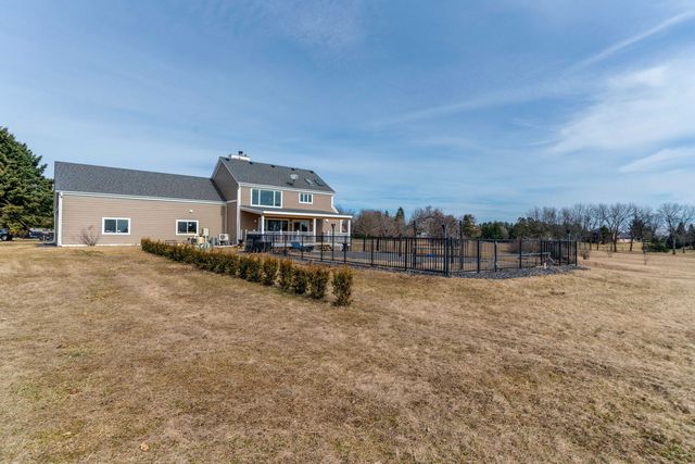 W1461 Maureen Court, Lake Geneva, WI 53147