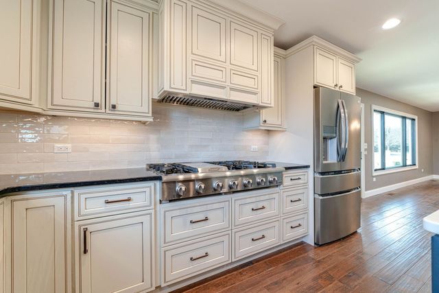 W1461 Maureen Court, Lake Geneva, WI 53147