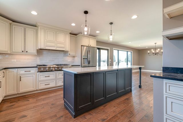 W1461 Maureen Court, Lake Geneva, WI 53147