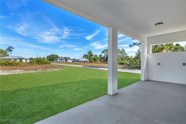 3409 24th ST SW, Lehigh Acres, FL 33976