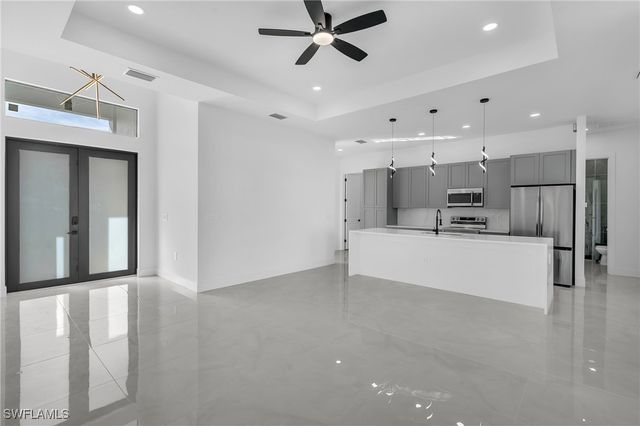 3409 24th ST SW, Lehigh Acres, FL 33976