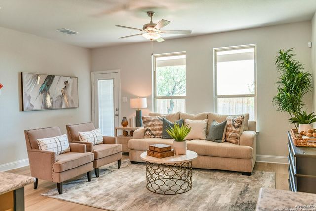 6538 Scooby Acres, San Antonio, TX 78108