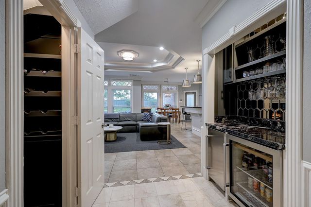 19311 Kessington Lane, Houston, TX 77094