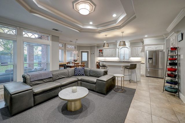 19311 Kessington Lane, Houston, TX 77094