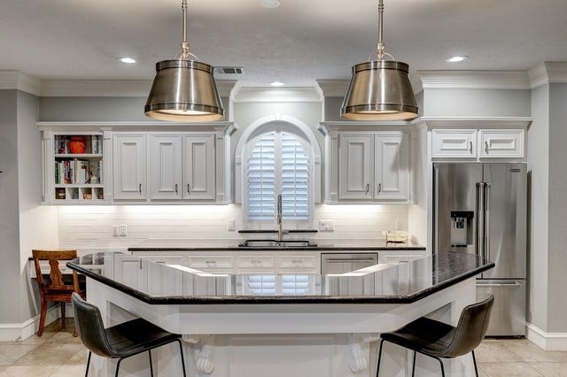 19311 Kessington Lane, Houston, TX 77094