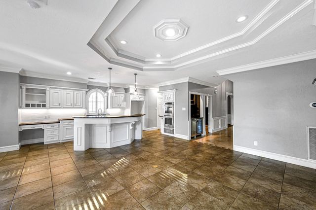 19311 Kessington Lane, Houston, TX 77094