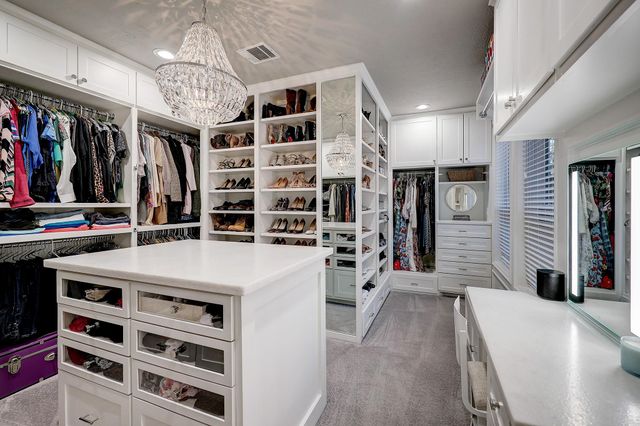 19311 Kessington Lane, Houston, TX 77094