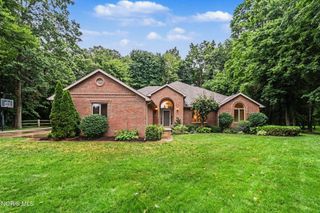 6115 N Winding Way, Swanton, OH 43558