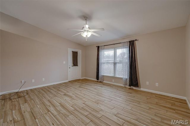 507 Pine Street, Farmington, MO 63640