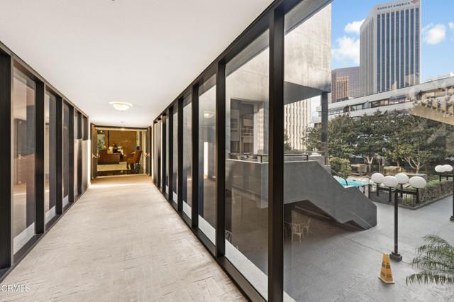 880 W 1st Street 302, Los Angeles, CA 90012