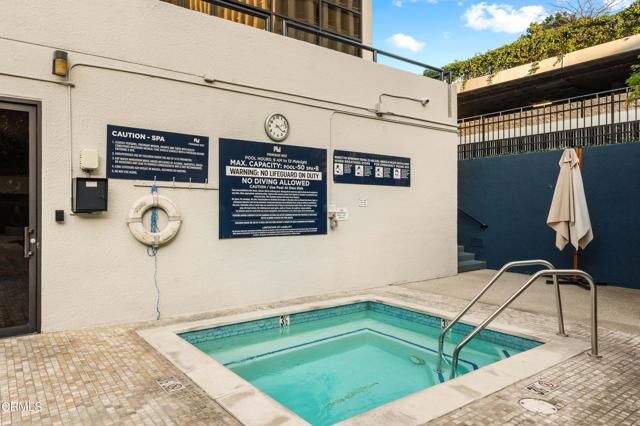 880 W 1st Street 302, Los Angeles, CA 90012