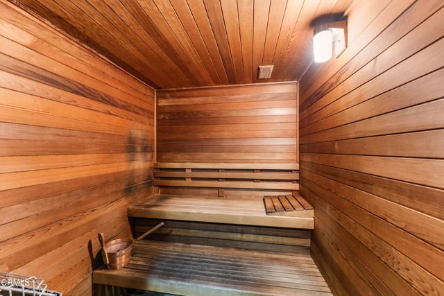 880 W 1st Street 302, Los Angeles, CA 90012