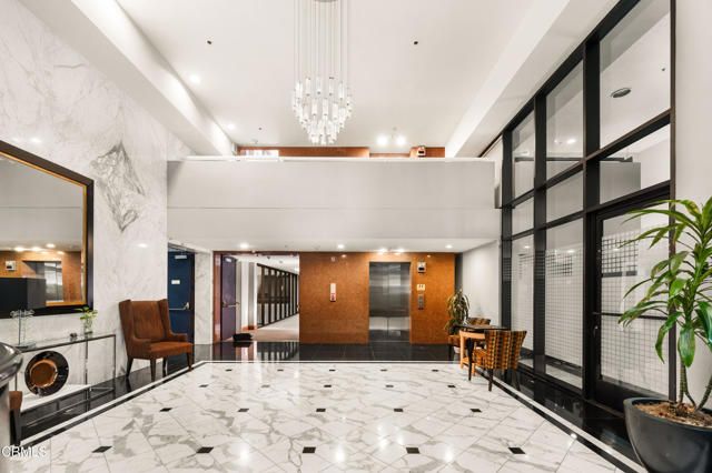 880 W 1st Street 302, Los Angeles, CA 90012