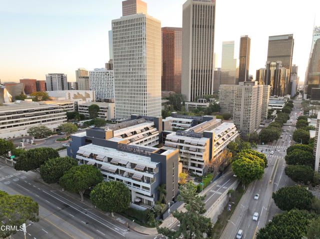 880 W 1st Street 302, Los Angeles, CA 90012