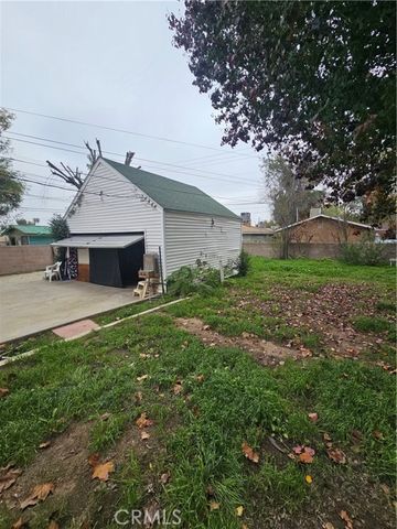 123 Douglas Street, Bakersfield, CA 93308