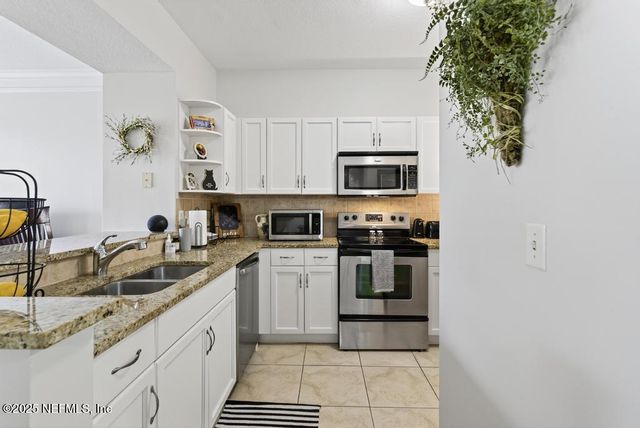 10435 MIDTOWN Parkway, 259, Jacksonville, FL 32246