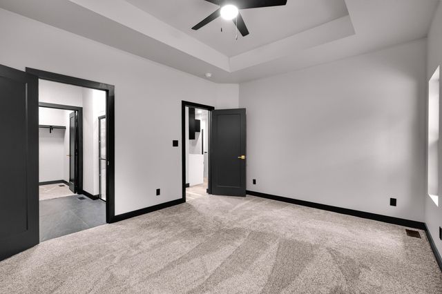 5021 Private Road 9005, West Plains, MO 65775