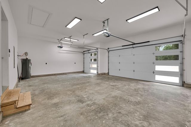 5021 Private Road 9005, West Plains, MO 65775