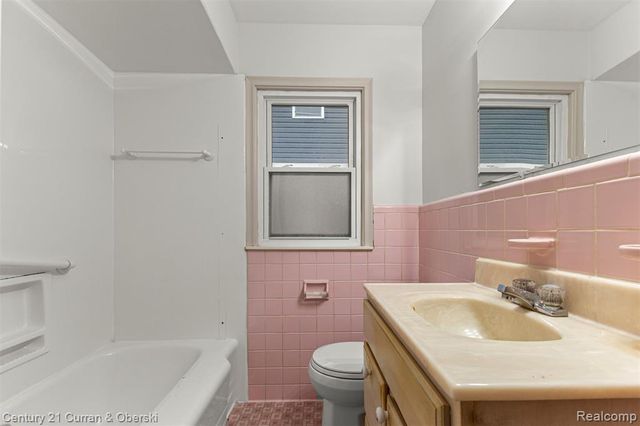 8054 Robinson Avenue, Allen Park, MI 48101