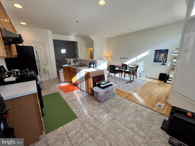 8179 SKELTON CIR, Falls Church, VA 22042